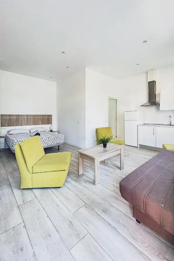 Apartamento Málaga Velarde Center 3