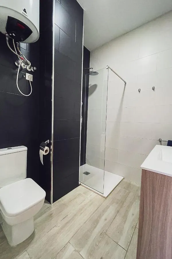 Malaga Velarde Center 3公寓 公寓