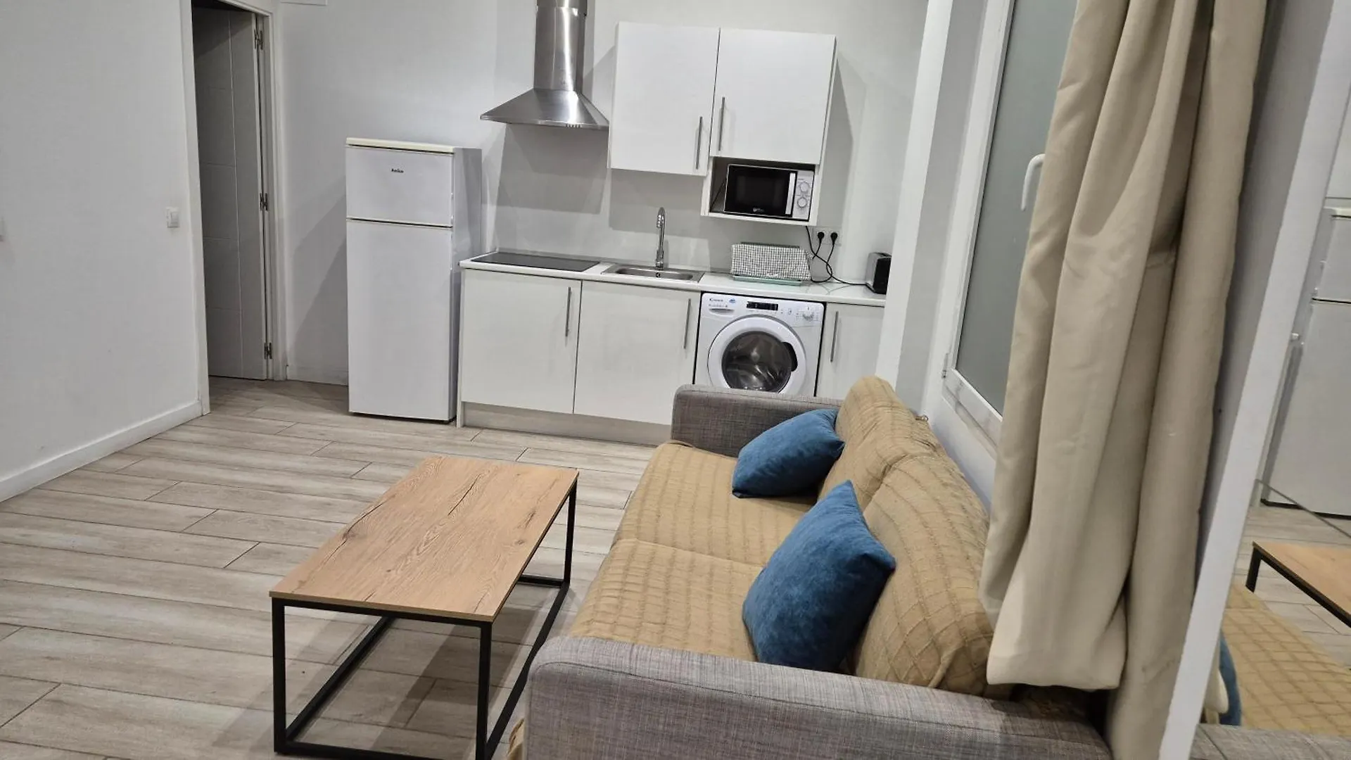 Apartamento Málaga Velarde Center 3 España